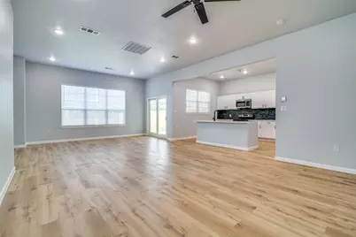 1321 Fletcher Street, Dallas, TX 75223 - Photo 5