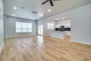 1321 Fletcher St, Dallas, TX 75223 - Photo 5