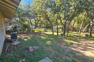 2621 N Locust St, Denton, TX 76209 - Photo 23