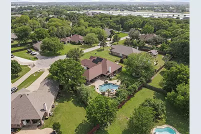 4404 Cluster Oak Court, Granbury, TX 76049 - Photo 37