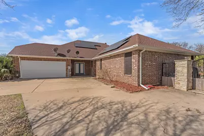 4404 Cluster Oak Court, Granbury, TX 76049 - Photo 39