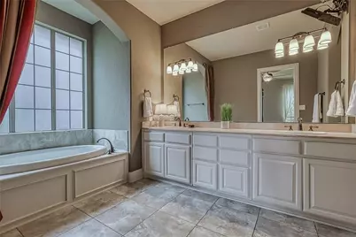 2328 Maidens Castle Drive, Lewisville, TX 75056 - Photo 9