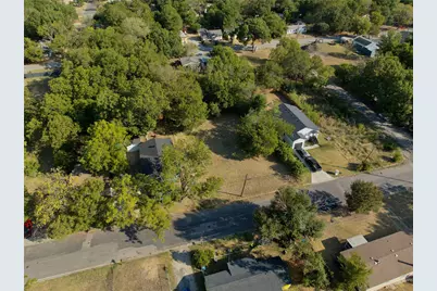 1706 W 12th Avenue, Corsicana, TX 75110 - Photo 11