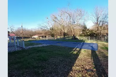 601 Holbrook Street, Mount Vernon, TX 75457 - Photo 7