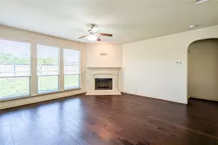 5821 Comanche Peak Dr, Fort Worth, TX 76179 - Photo 9