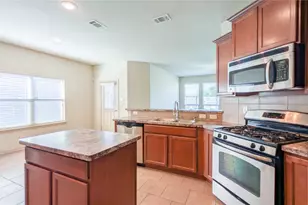 5821 Comanche Peak Dr, Fort Worth, TX 76179 - Photo 7