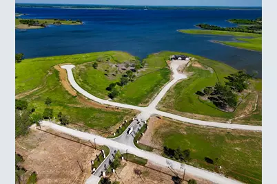 261 Clubhouse Drive, Windom, TX 75492 - Photo 21