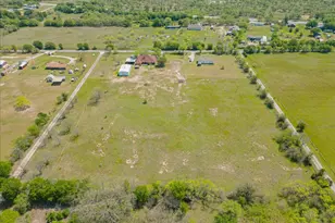 275 Salesville Rd, Mineral Wells, TX 76067 - Photo 11