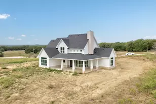 117 Mustang Springs Cir, Sunset, TX 76270 - Photo 37