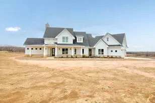 117 Mustang Springs Cir, Sunset, TX 76270 - Photo 5