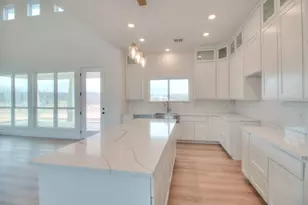 117 Mustang Springs Cir, Sunset, TX 76270 - Photo 17