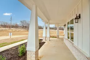 117 Mustang Springs Cir, Sunset, TX 76270 - Photo 7