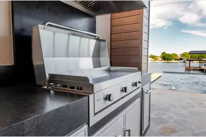 1014 Chaparrel Lane, Possum Kingdom Lake, TX 76449 - Photo 35