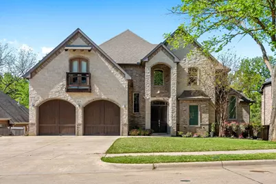 2715 White Oak Drive, Grapevine, TX 76051 - Photo 1
