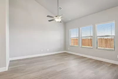 2215 Zephyr Drive, Princeton, TX 75407 - Photo 9