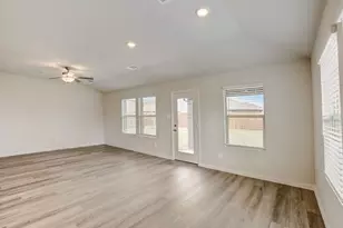 2225 Zephyr Dr, Princeton, TX 75407 - Photo 9