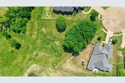 1201 Quail Creek Court, Gunter, TX 75058 - Photo 17