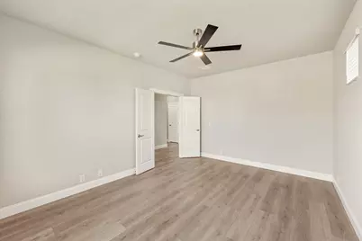 121 Harlan Court, Aledo, TX 76008 - Photo 7