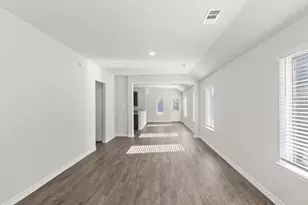 1505 Romans Rd, Ennis, TX 75119 - Photo 3