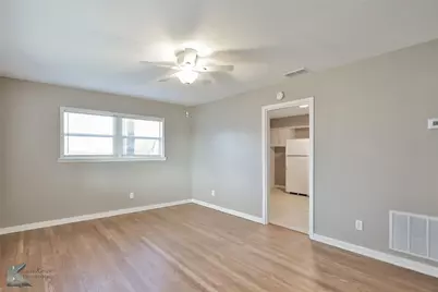 4158 Russell Avenue, Abilene, TX 79605 - Photo 5