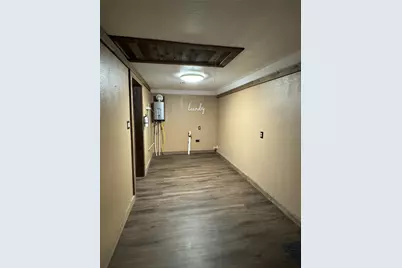 510 Cain St, Quanah, TX 79252 - Photo 11