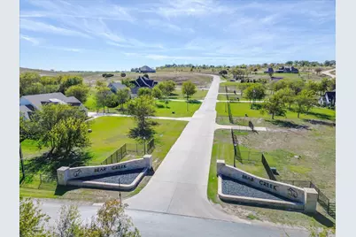 2066 Hidden Bluff Drive Trail, Aledo, TX 76008 - Photo 1