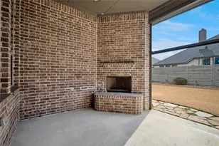 1425 10th St, Argyle, TX 76226 - Photo 37