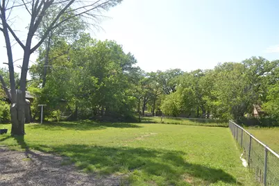 372 Shoreline Drive, Azle, TX 76020 - Photo 15