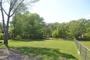 372 Shoreline Dr, Azle, TX 76020 - Photo 15