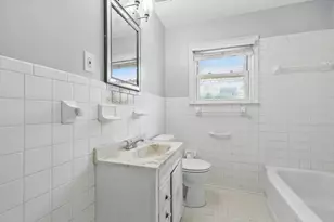 2104 W Lotus Ave, Fort Worth, TX 76111 - Photo 17