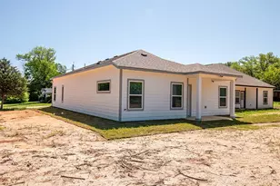 525 N Washington St, Grand Saline, TX 75140 - Photo 21