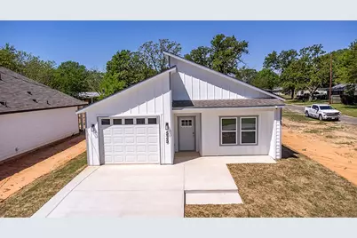 525 N Washington Street, Grand Saline, TX 75140 - Photo 1