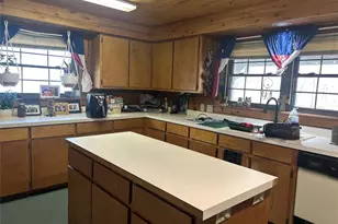 3531 Ennis Ave, Bardwell, TX 75101 - Photo 17