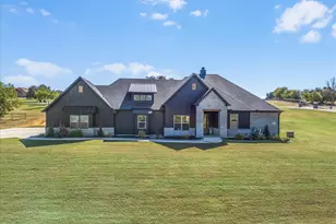 1047 Twin Creeks Dr, Weatherford, TX 76088 - Photo 1