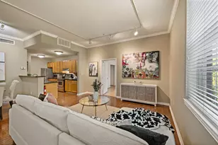 2305 Worthington St, Dallas, TX 75204 - Photo 7