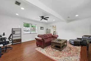 8832 Kate St, White Settlement, TX 76108 - Photo 13