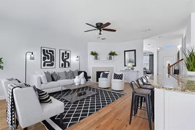 529 Roundrock Lane, Fort Worth, TX 76140 - Photo 9