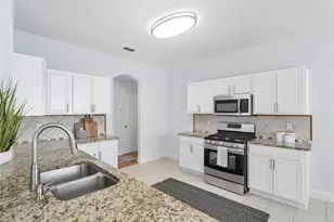 529 Roundrock Ln, Fort Worth, TX 76140 - Photo 19