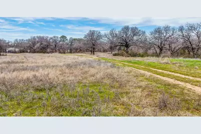 1 Elkhorn Drive, Dalworthington Gardens, TX 76016 - Photo 5