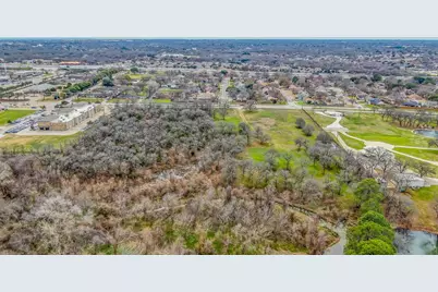 9 Delano Court, Arlington, TX 76106 - Photo 5