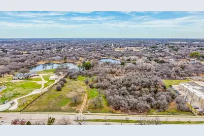 10 Delano Court, Dalworthington Gardens, TX 76016 - Photo 3