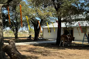 9470 S Hwy 377, Pilot Point, TX 76258 - Photo 21