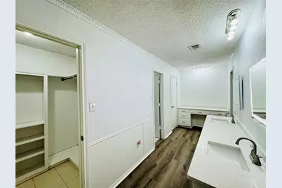 4421 Woodridge Drive, Arlington, TX 76013 - Photo 21