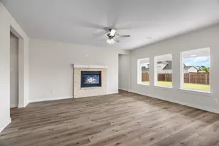 623 Kyle Dr, Tioga, TX 76271 - Photo 7