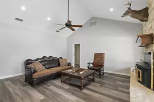 2525 Colt Ln, Crowley, TX 76036 - Photo 11