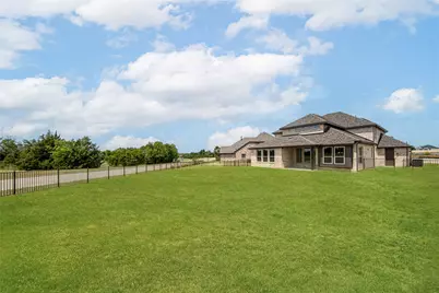 2719 Triumph Court, Heath, TX 75032 - Photo 3