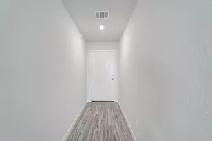 383 Azalea Trail, Granbury, TX 76048 - Photo 11