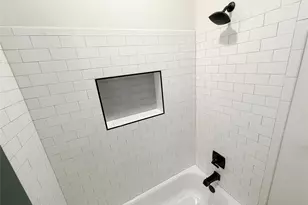 611 W Baker St, Denison, TX 75020 - Photo 19