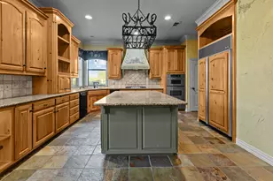 1019 Walnut Falls Cir, Mansfield, TX 76063 - Photo 29