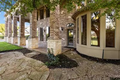 1019 Walnut Falls Circle, Mansfield, TX 76063 - Photo 5